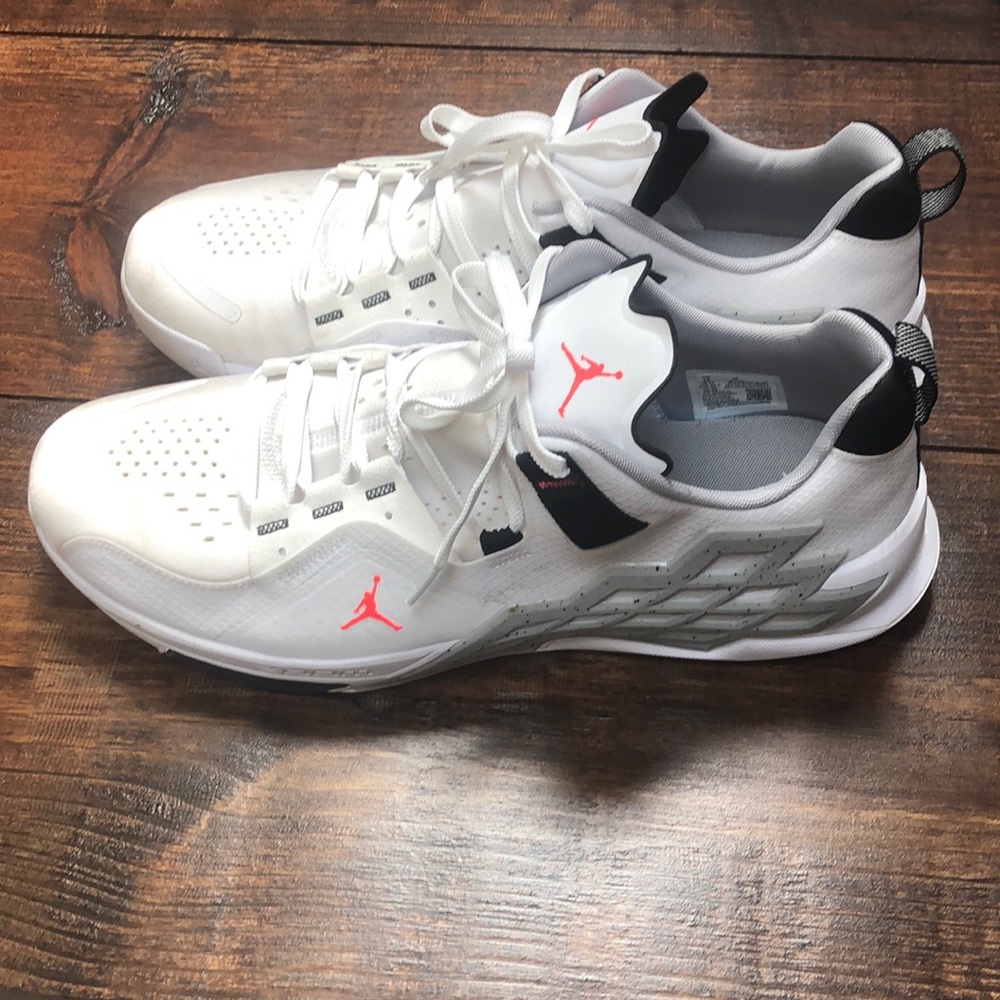 Nike Jordan Alphas size 15!